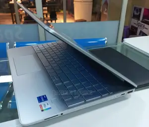 New Laptop HP Stream Notebook 8GB Intel Core I7 SSD 512GB