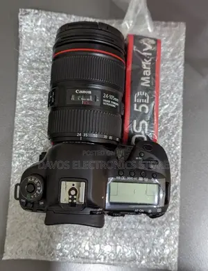 Canon 5D Mark IV With EF 24-105mm F/4l IS Ll USM Lens