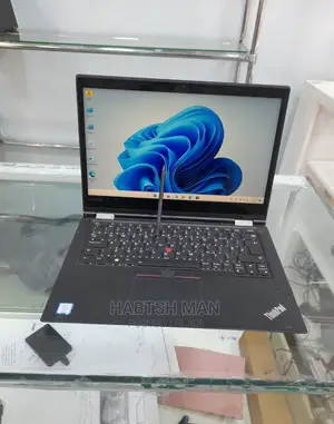 Photo - New Laptop Lenovo ThinkPad Yoga 370 8GB Intel Core I5 SSD 512GB