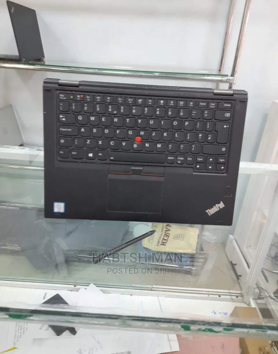 New Laptop Lenovo ThinkPad Yoga 370 8GB Intel Core I5 SSD 512GB