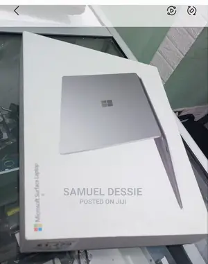 Photo - New Laptop Microsoft Surface Pro 7 8GB Intel Core I5 SSD 128GB