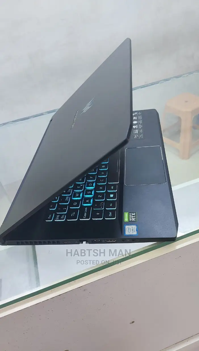 New Laptop Acer Predator Triton 500 SE 16GB Intel Core I7 SSD 1T