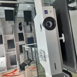 Sony Projector Vpl -DX100