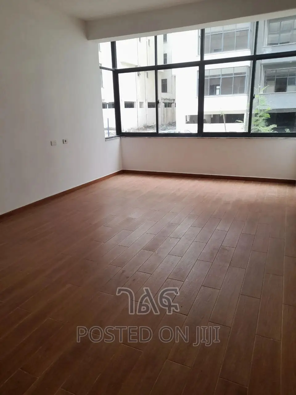 3bdrm Apartment in ኖህ, Bole for Sale