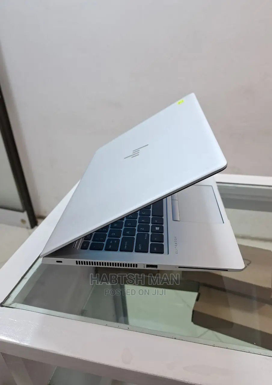 New Laptop HP EliteBook 840 G5 8GB Intel Core I7 SSD 1T