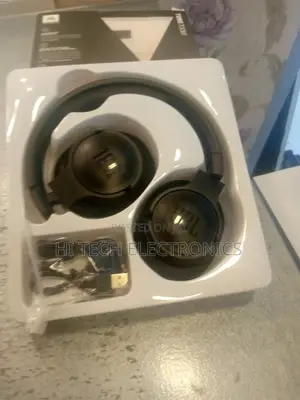 Photo - Brand New JBL Headphone