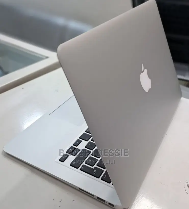 Laptop Apple MacBook 2011 4GB Intel Core I5 SSD 128GB