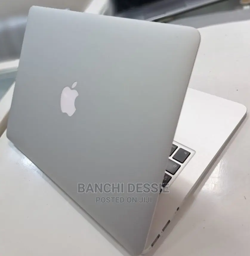 Laptop Apple MacBook 2011 4GB Intel Core I5 SSD 128GB