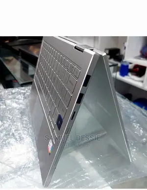 New Laptop Samsung Galaxy Book 2 16GB Intel Core I7 SSD 512GB