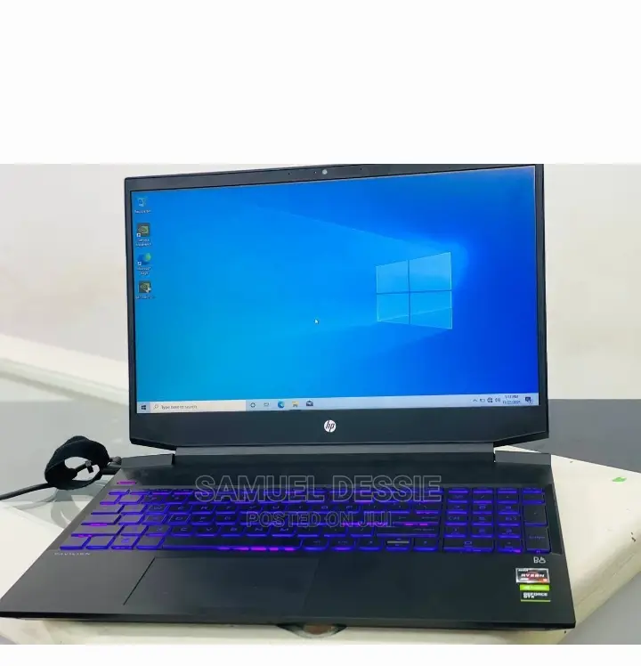 New Laptop HP Pavilion Power 15 8GB AMD Ryzen 5 SSD 512GB