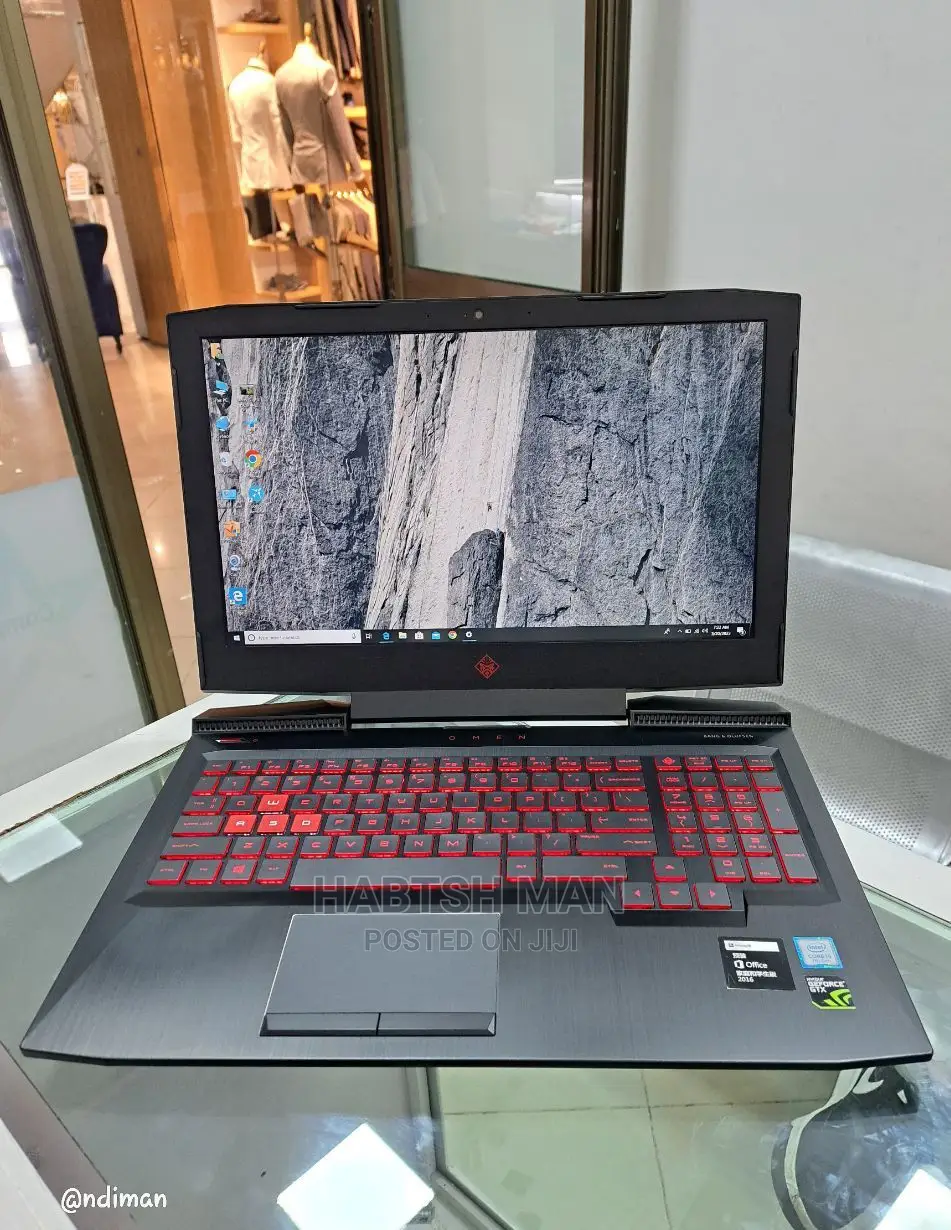 New Laptop HP Omen X 8GB Intel Core i5 HDD+SSD 1T