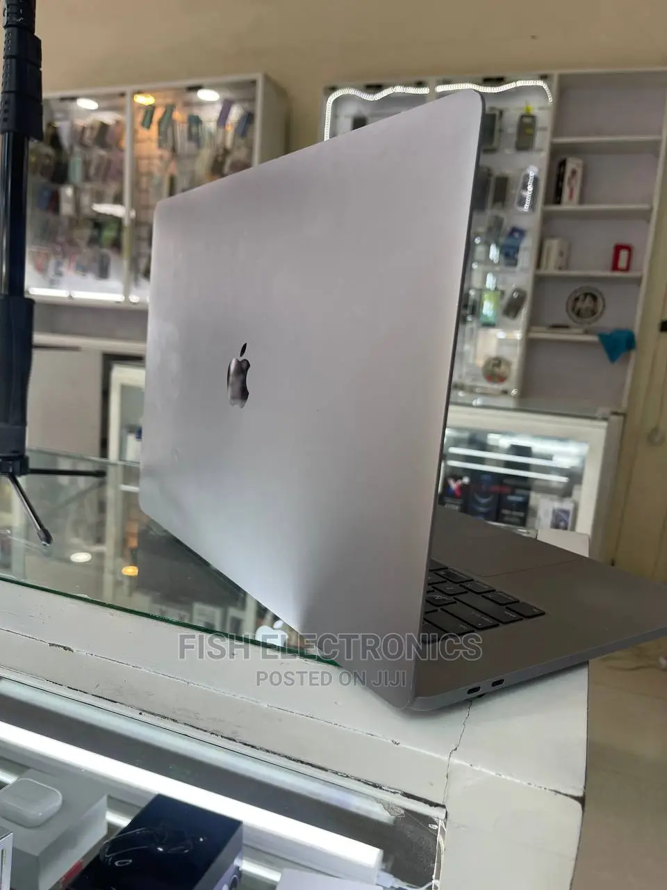 Laptop Apple MacBook Pro 2019 16GB Intel Core I9 SSD 1T