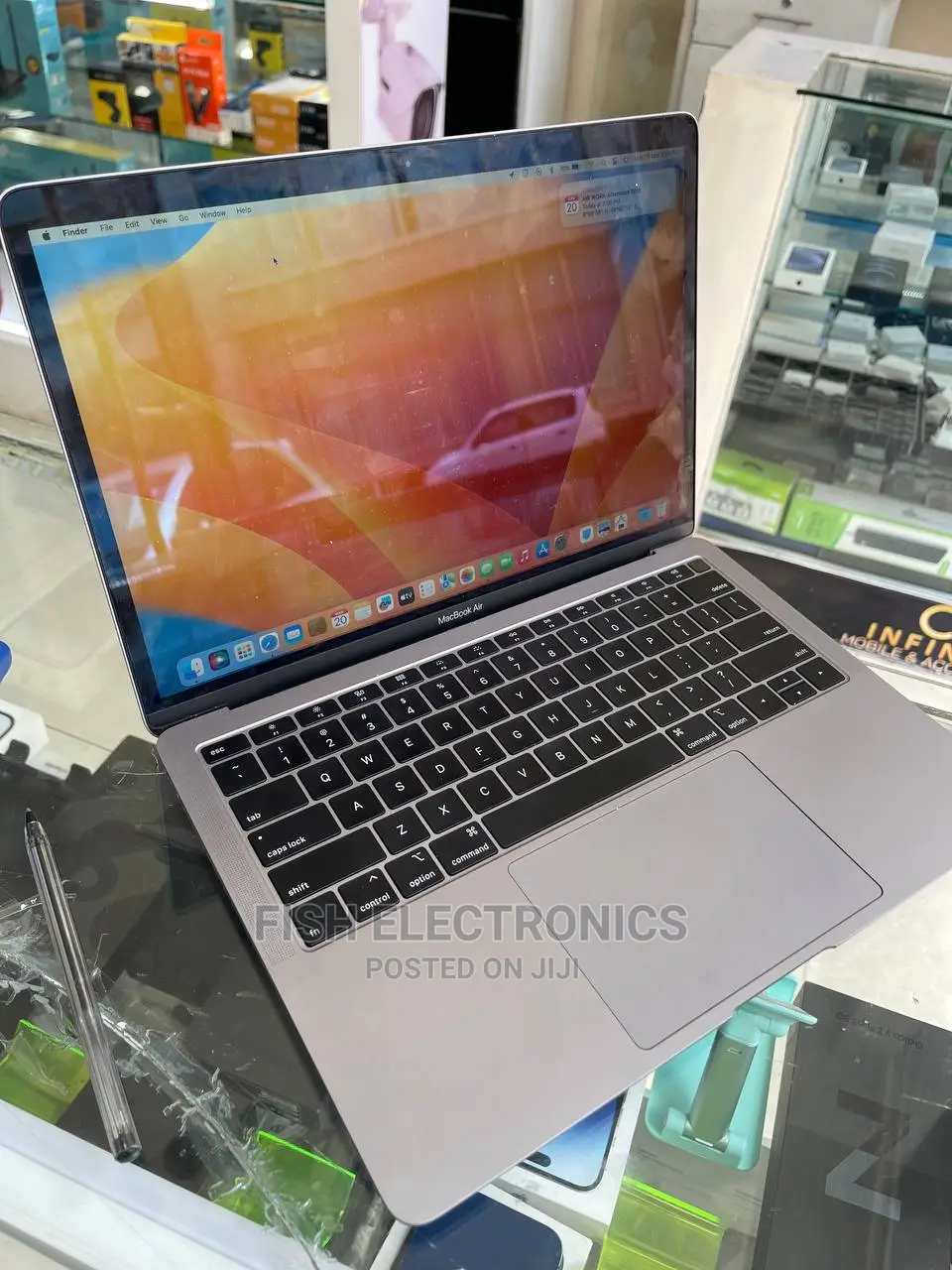 New Laptop Apple MacBook Air 2019 8GB Intel Core I5 SSD 128GB