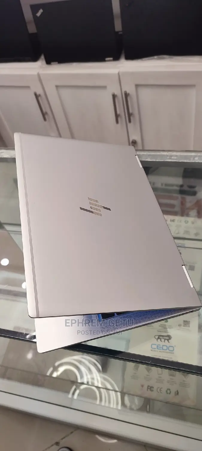 New Laptop HP EliteBook X360 1030 G3 8GB Intel Core I7 SSD 512GB