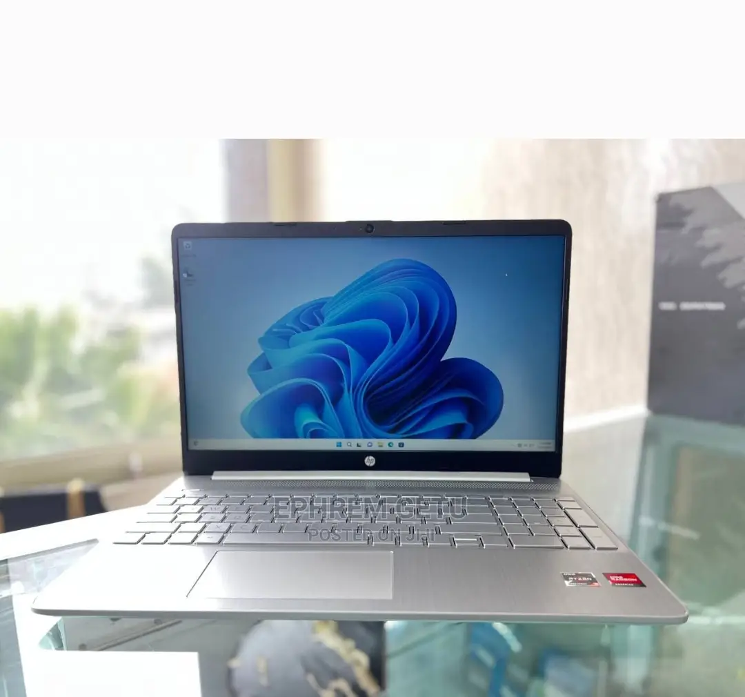 New Laptop HP Stream Notebook 8GB AMD Ryzen 5 SSD 512GB
