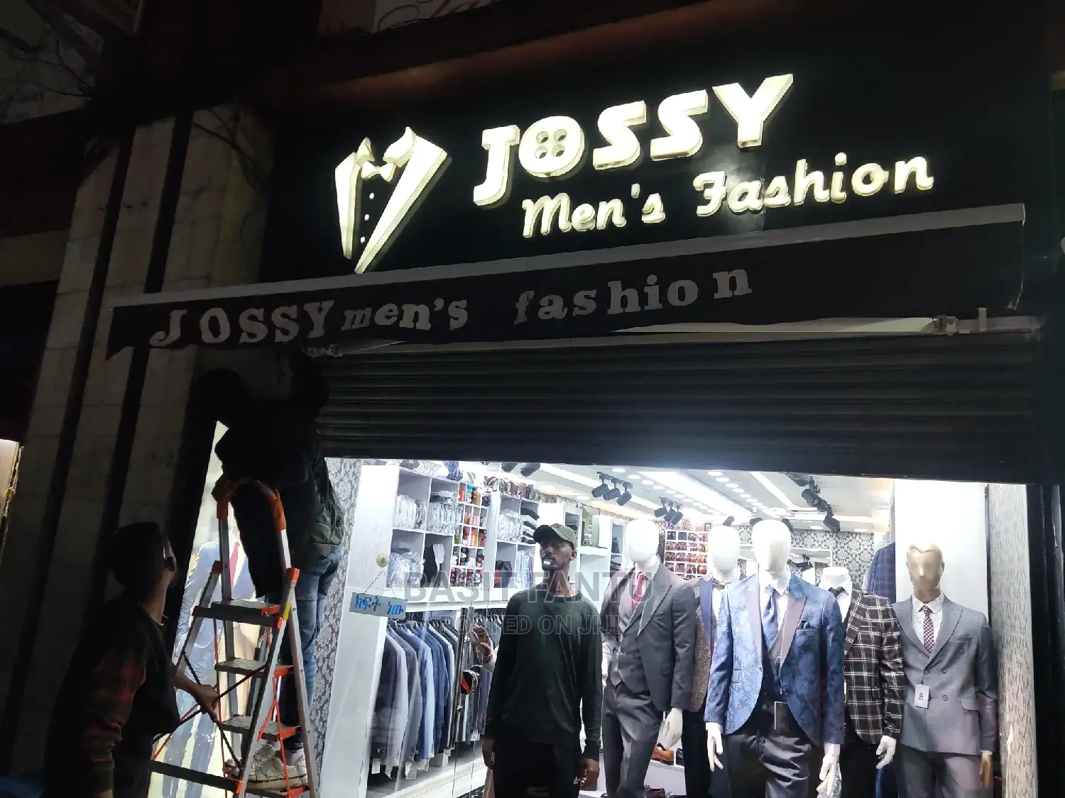 ሹተር የሻተር ስራ የጥላ ሻተሮ የውጪው የአገሩ ውስጥ ጥላ ሻተር