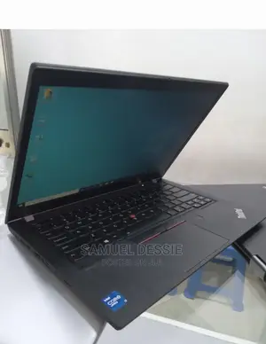 New Laptop Lenovo ThinkPad T14 16GB Intel Core I7 SSD 512GB