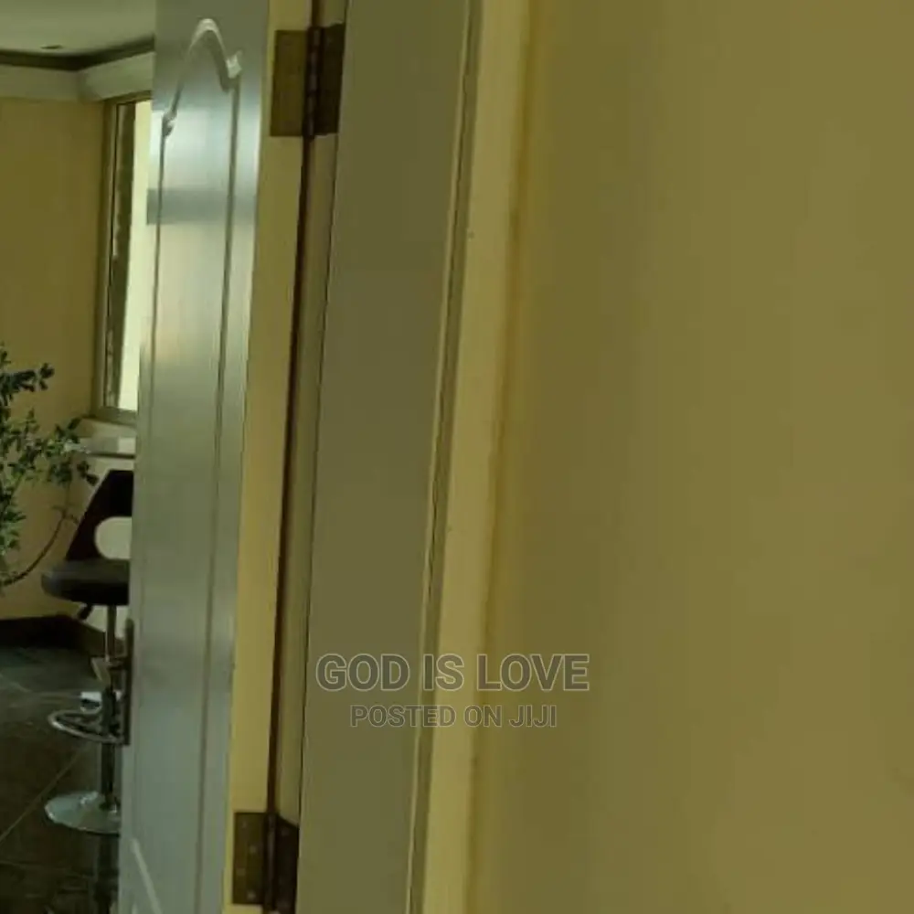 Furnished 6bdrm Villa in ቪላ ቤት, Nifas Silk-Lafto for Sale