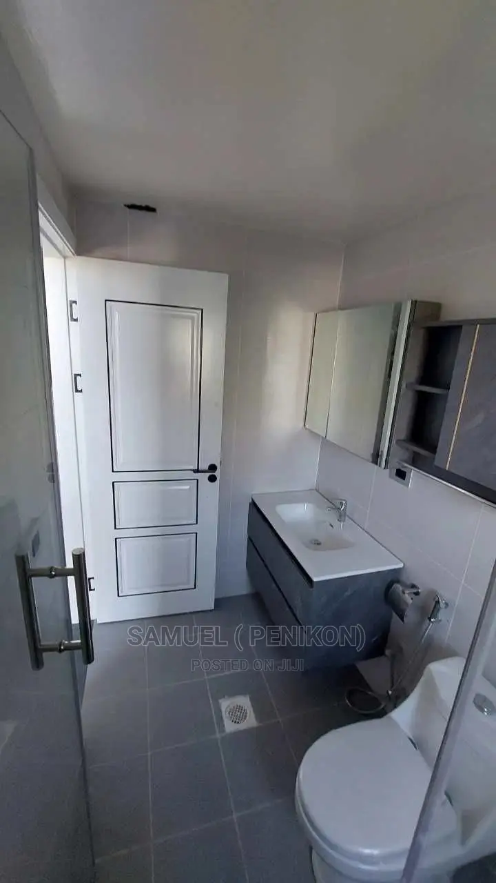 2bdrm Apartment in Real Estate, Bole for Sale