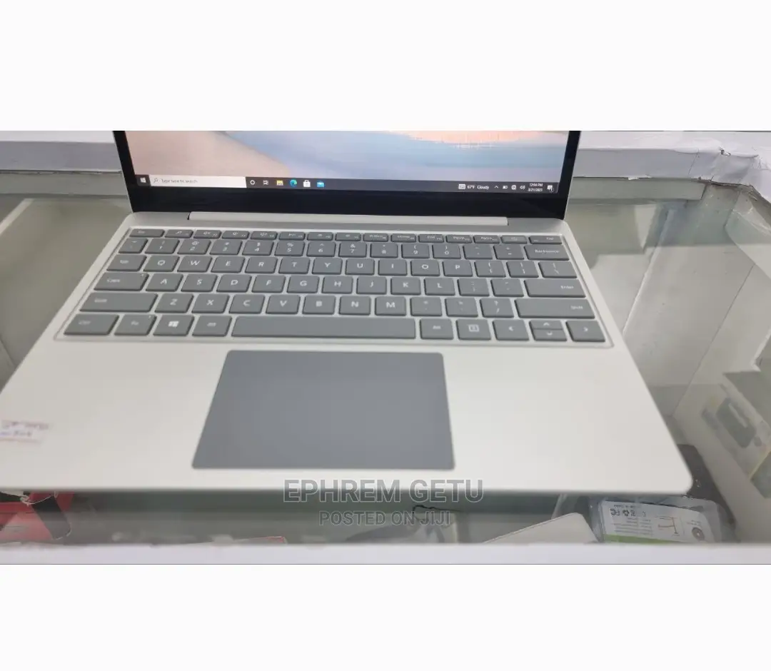 New Laptop Microsoft Surface Pro 7 8GB Intel Core I5 SSD 128GB