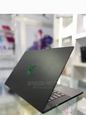 New Laptop Razer Blade 64GB AMD Ryzen 9 SSD 1T