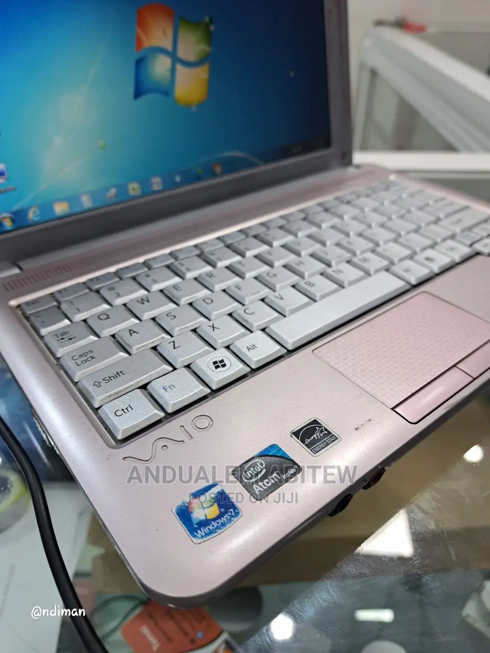 Laptop Sony VAIO 15E F15218SN 2GB Intel Pentium SSHD (Hybrid) 500GB