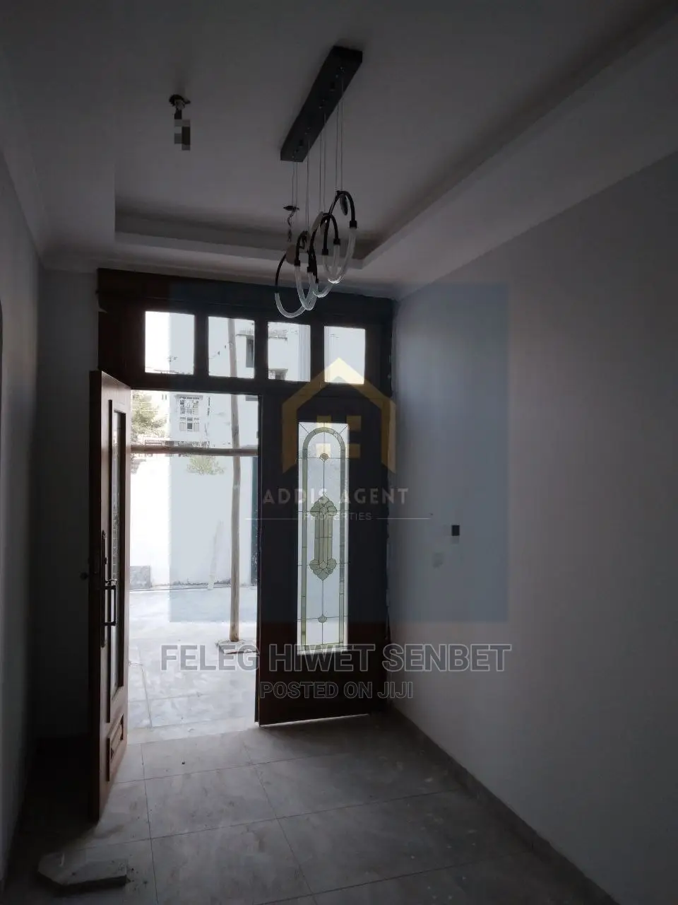 የሚሸጥ አዲስና ማንም ያልኖረበት ቆንጆ ቤት