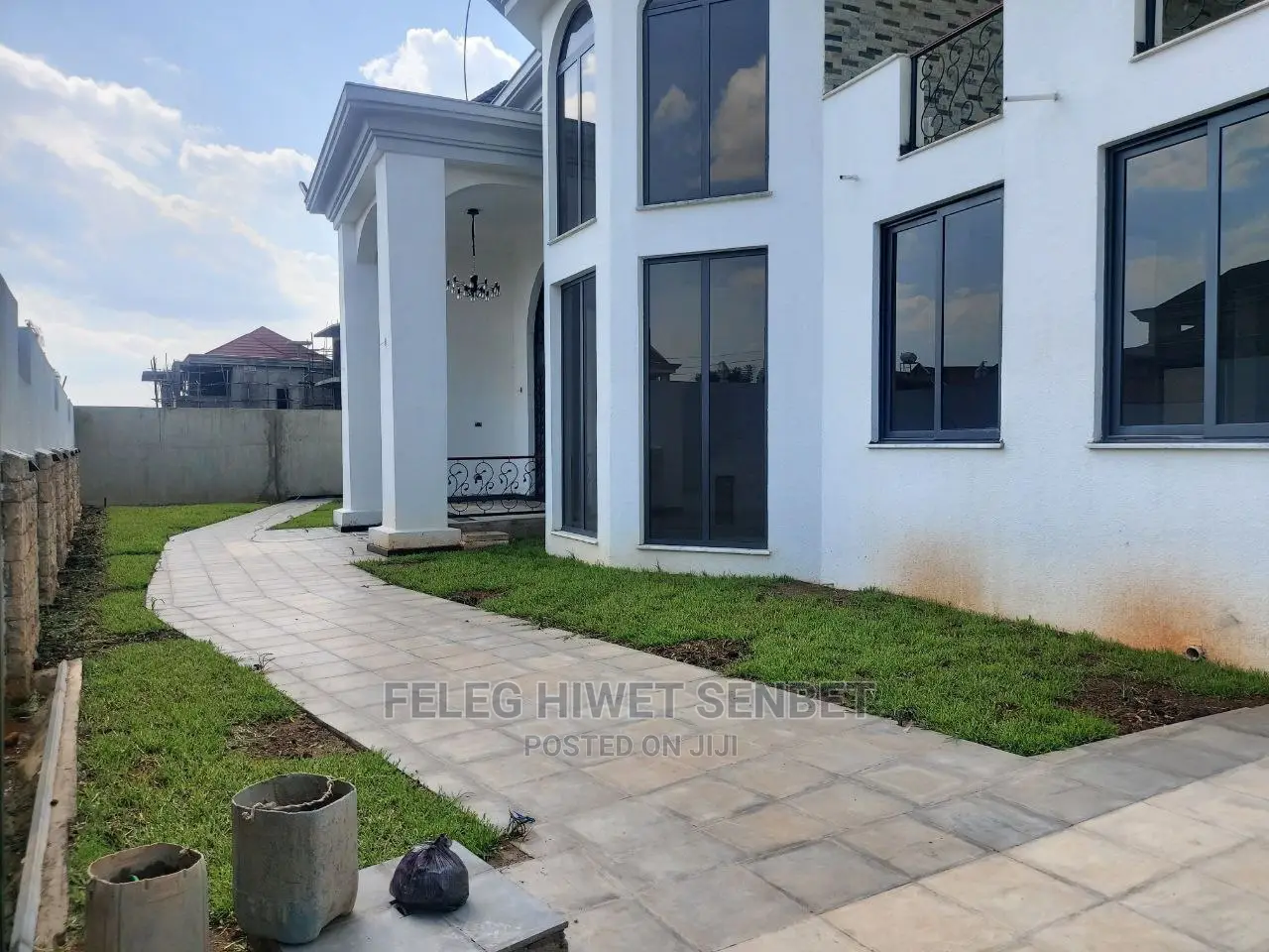 Furnished 7bdrm House in አአ, Bole for Sale