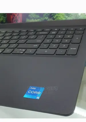 New Laptop Dell Inspiron 15 8GB Intel Core I5 SSD 512GB