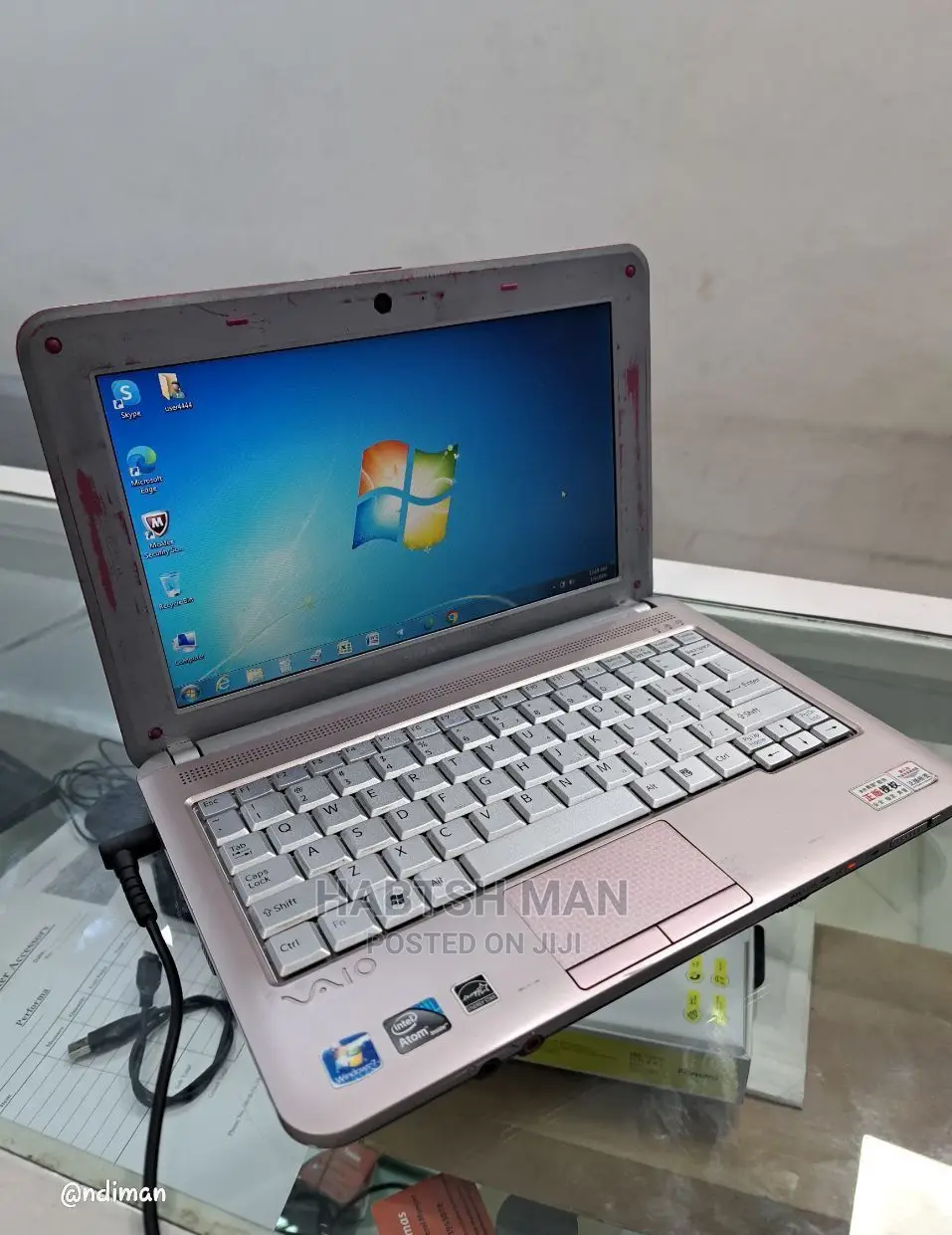 New Laptop 2GB Intel Atom HDD 500GB