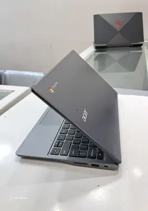 New Laptop Acer Chromebook 11 2GB SSD 16 GB