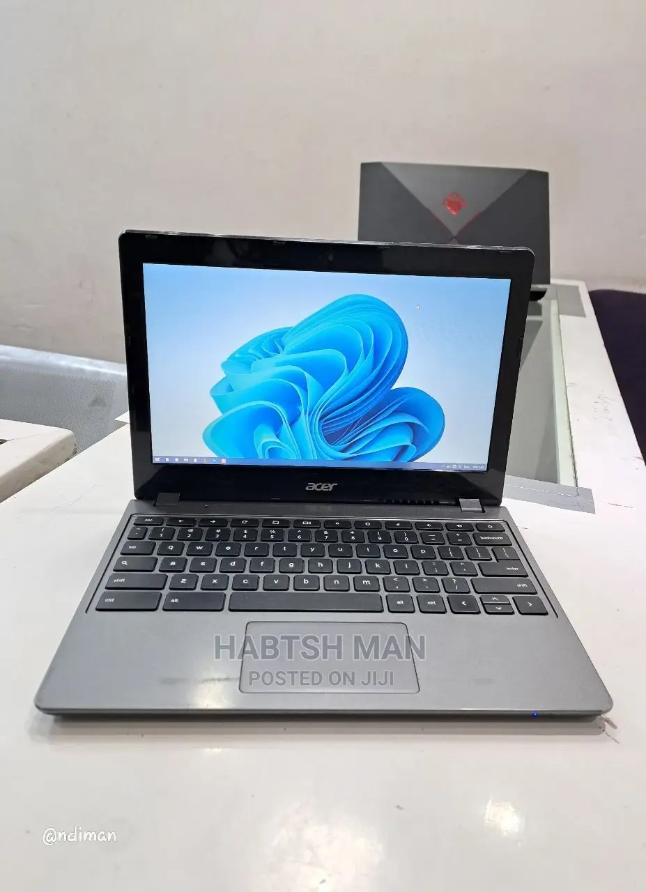 New Laptop Acer Chromebook 11 2GB SSD 16 GB