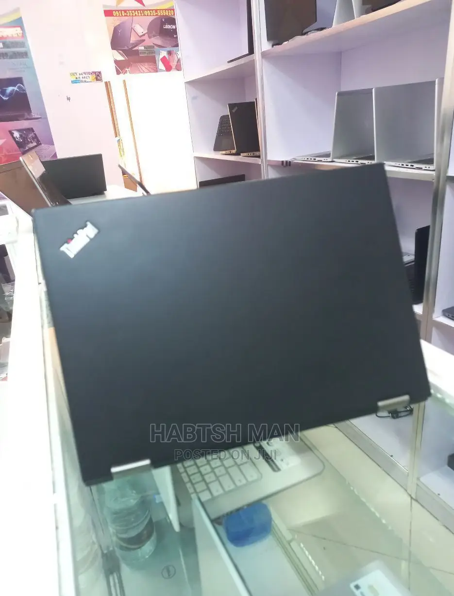 New Laptop Lenovo Yoga 260 8GB Intel Core I5 SSD 256GB