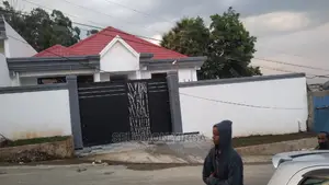 3bdrm Villa in Addis Abba, Bole for Sale