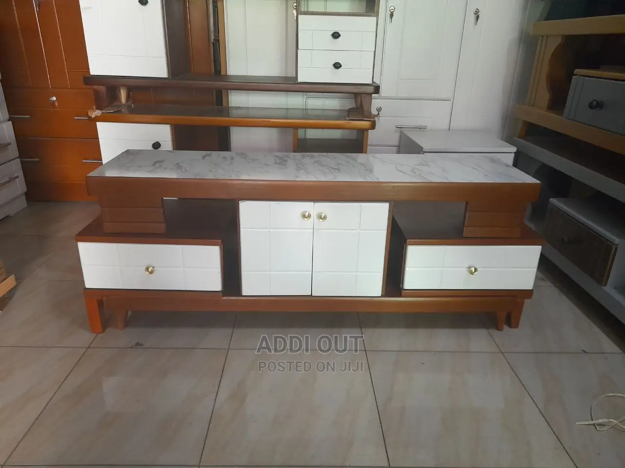 1.20ሳ.ሜ ቲቪ ማስቀመጫ/Tv Stand