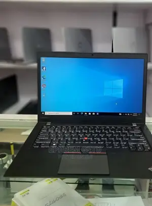 Photo - New Laptop Lenovo ThinkPad Yoga 8GB Intel Core I7 SSD 256GB