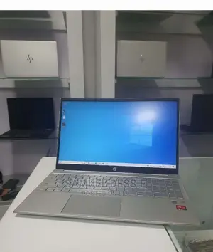 New Laptop HP 8GB AMD Ryzen 7 SSD 512GB