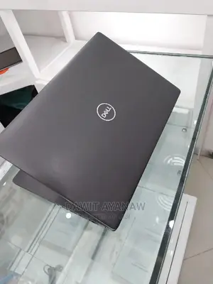 New Laptop Dell 8GB Intel Core I5 SSD 256GB