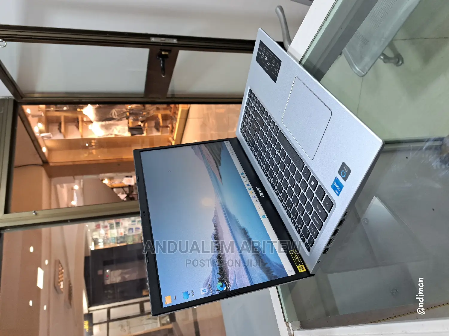 New Laptop Acer Aspire 5 8GB Intel Core I3 SSHD+SSD 512GB