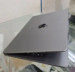 New Laptop Apple MacBook Pro M1 16GB Apple M1 SSD 512GB