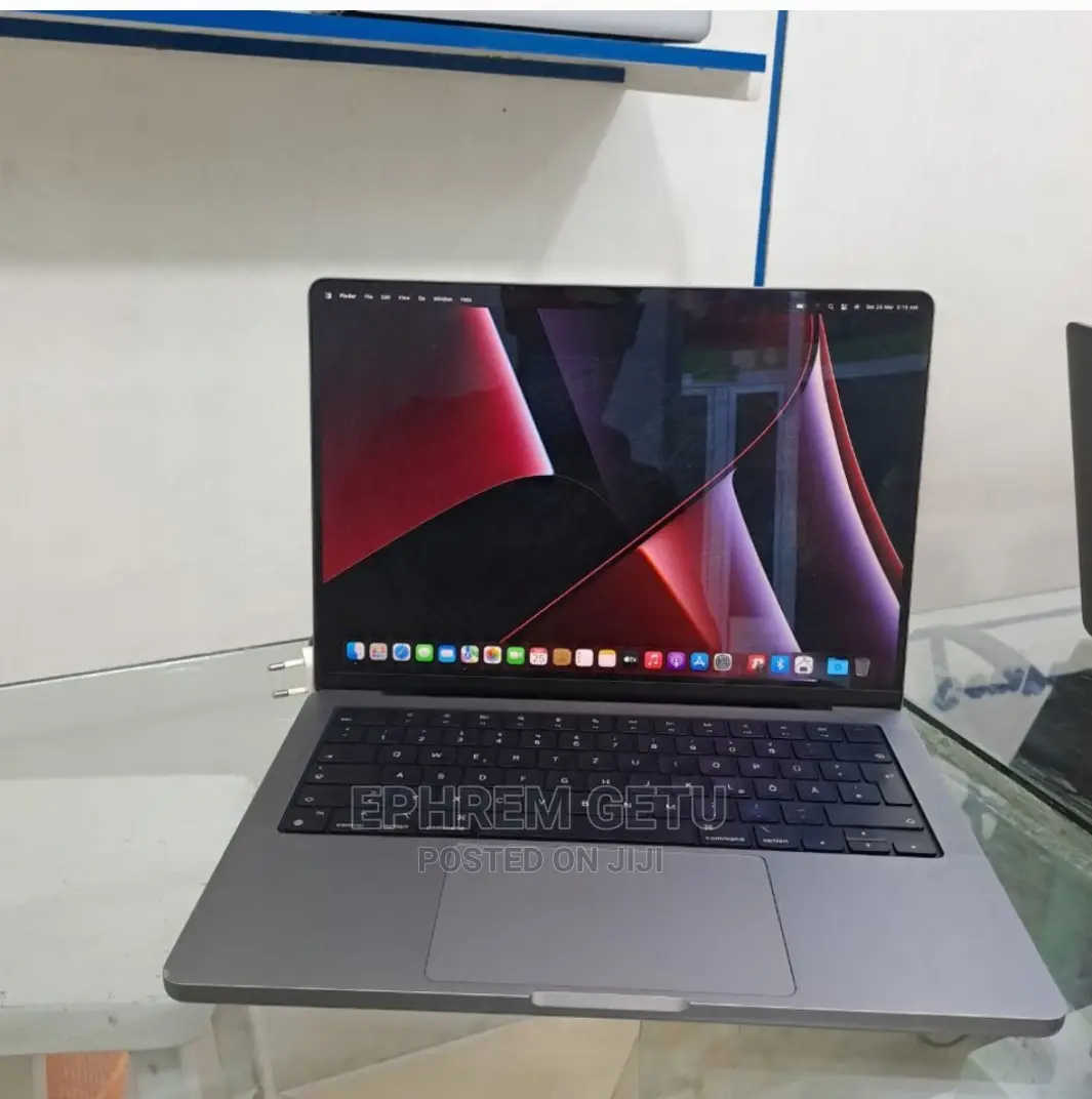 New Laptop Apple MacBook Pro M1 16GB Apple M1 SSD 512GB