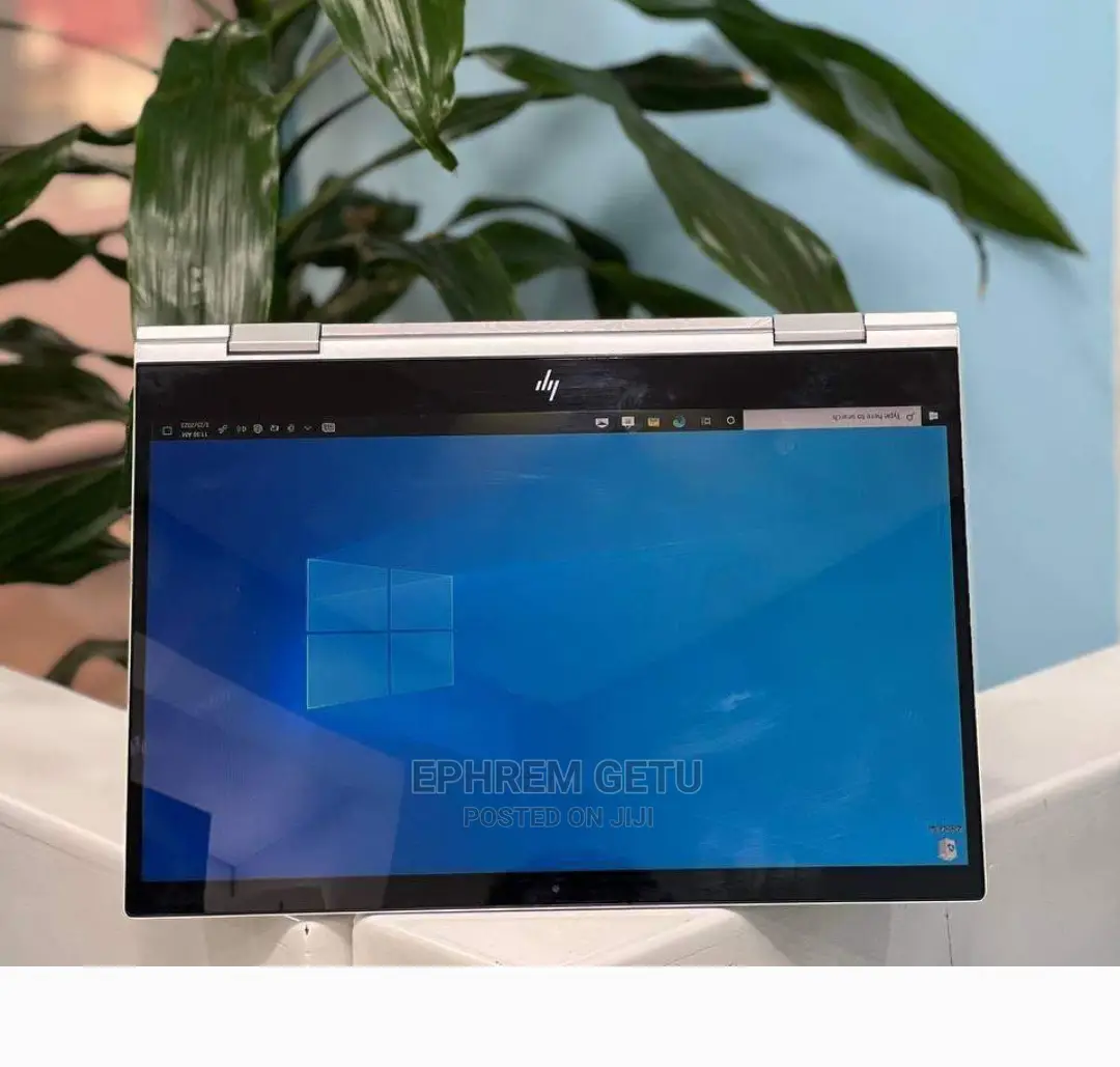 New Laptop HP Envy X360 12GB Intel Core I7 SSD 256GB