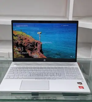 New Laptop HP Pavilion 15 16GB AMD Ryzen 5 SSD 512GB