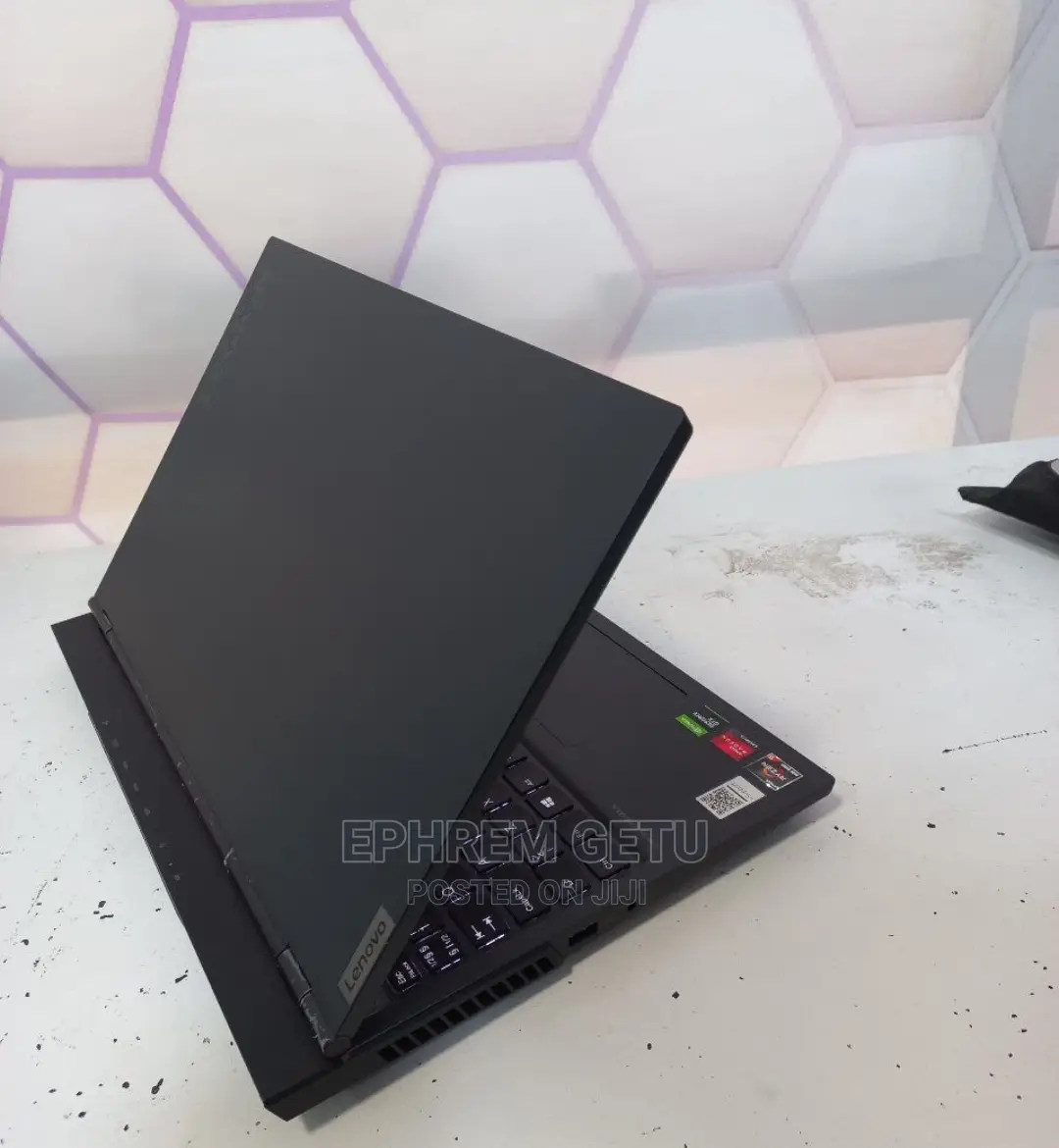 New Laptop Lenovo Legion 5 16GB AMD Ryzen 5 SSD 512GB