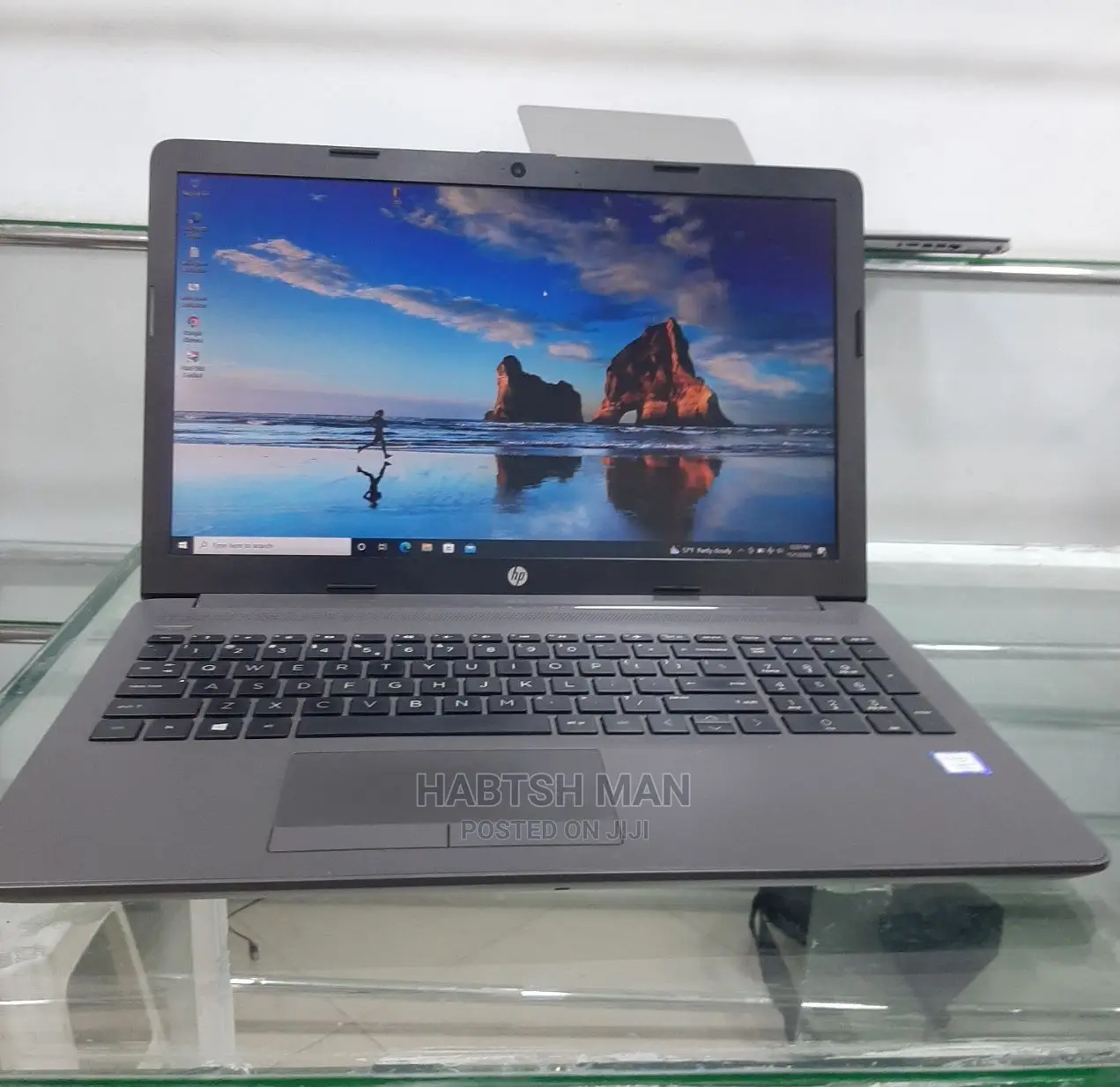 New Laptop HP Stream Notebook 8GB Intel Core I7 HDD 1T