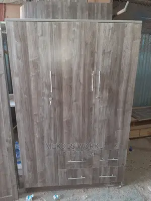 Kumsatin(ቁምሳጥን)