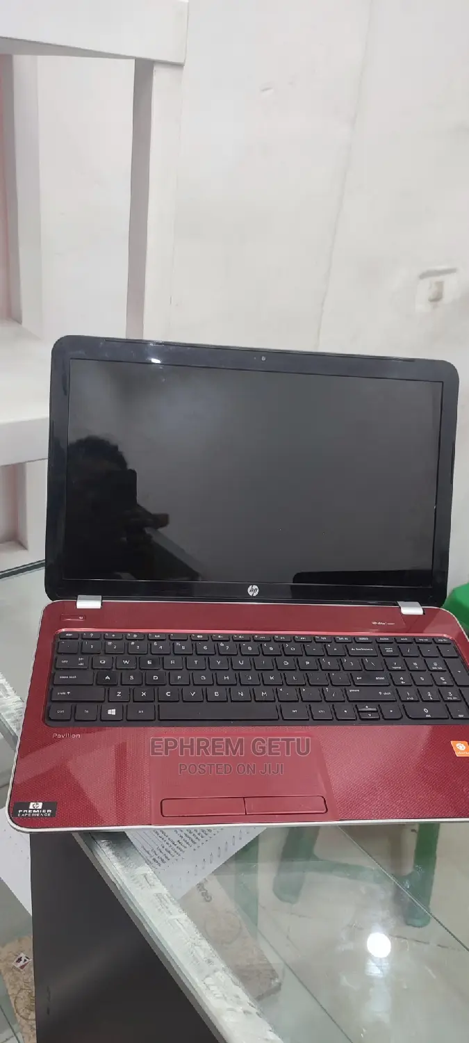 New Laptop HP Pavilion 15 8GB Intel Core I5 HDD+SSD 1T