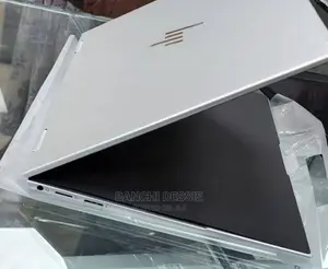 New Laptop HP Envy X360 8GB Intel Core I7 SSD 512GB