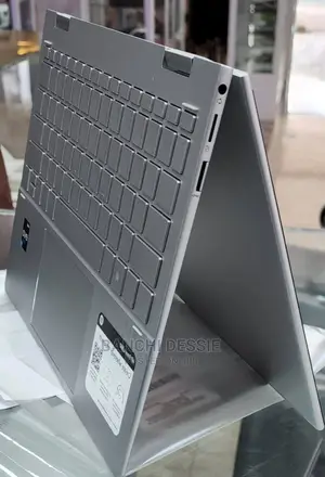 New Laptop HP Envy X360 8GB Intel Core I7 SSD 512GB