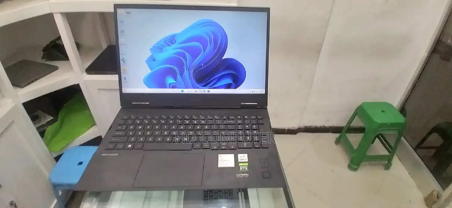 New Laptop HP Omen 15 16GB Intel Core I7 SSD 1T